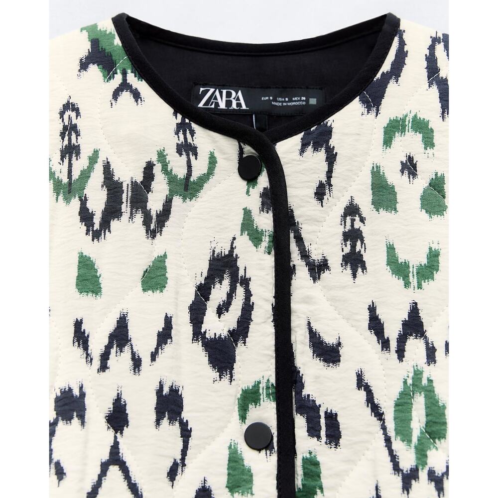 Zara Quilted Bomber Jacket Size Medium Cream Green Navy Multicolor Pattern EUC - Picture 3 of 11